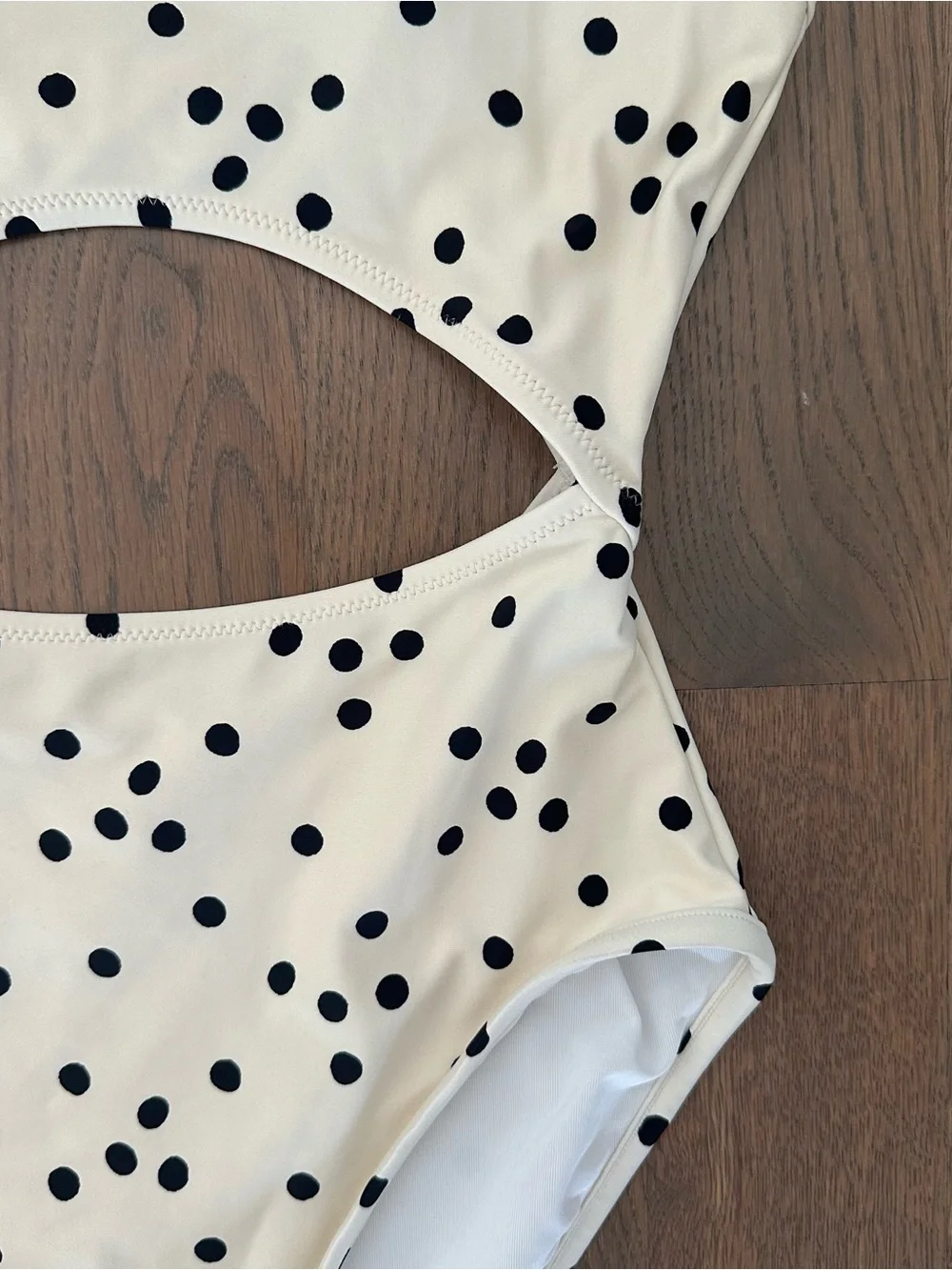 Madewell Second Wave Cutout One-Piece Swimsuit in Pearl Ivory Dot Toss Small